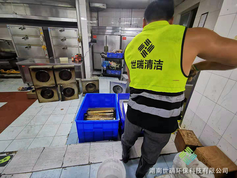 厨房抽排系统清洗 (7)