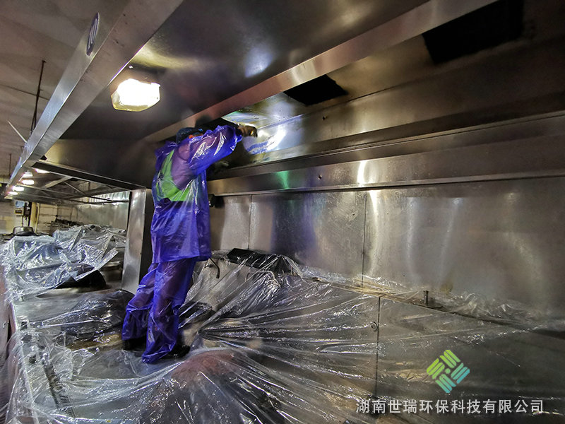 厨房抽排系统清洗 (1)